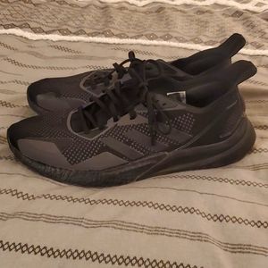 Adidas Boost sneakers size 13 in box